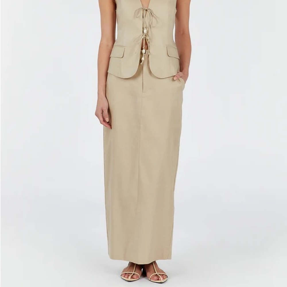 🏷️ DISSH Luca Maxi Skirt 🏷️